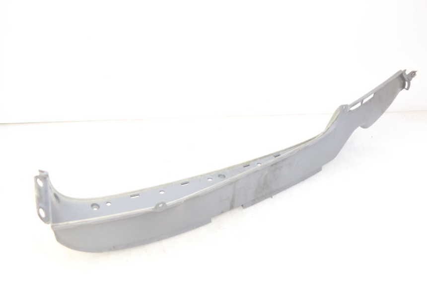 photo de PODNÓŻEK PRAWY HONDA FES PANTHEON 2T 125 (1998 - 2002) - Zbliżenie techniczne