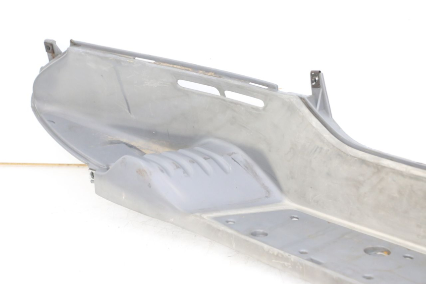 photo de PODNÓŻEK PRAWY HONDA FES PANTHEON 2T 125 (1998 - 2002) - Oznaczenia i referencje