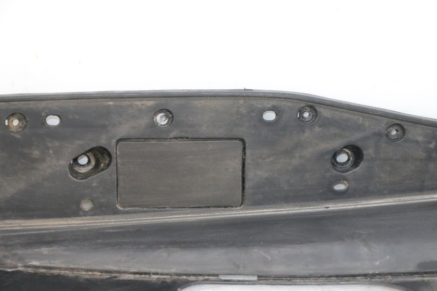 photo de PODNÓŻEK PRAWY HONDA FORZA ABS 300 (2013 - 2017) - Punkty mocowania