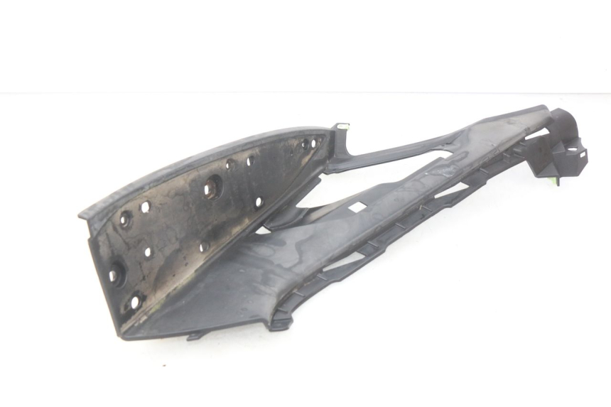 photo de PODNÓŻEK PRAWY PEUGEOT GEOPOLIS 400 (2007 - 2013) - Inny kąt widzenia