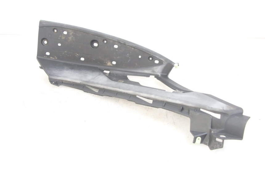 photo de PODNÓŻEK PRAWY PEUGEOT GEOPOLIS RS 125 (2007 - 2009) - Zbliżenie techniczne