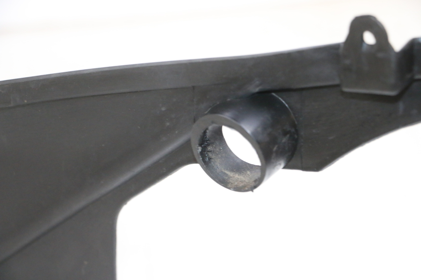 photo de PRAWY PODNÓŻEK JM MOTORS GTS 125 (2015 - 2019) - Stan powierzchni