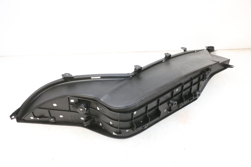 photo de PRAWY PODNÓŻEK JM MOTORS GTS 125 (2015 - 2019) - Oznaczenia i referencje