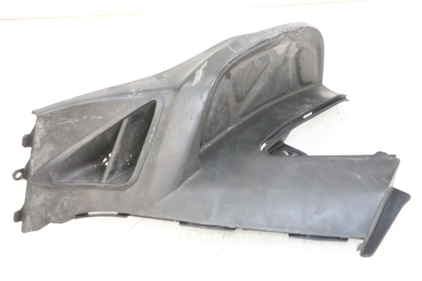 photo de PODNÓŻEK PRAWY KYMCO GRAND DINK 125 (2008 - 2014) - Zbliżenie techniczne