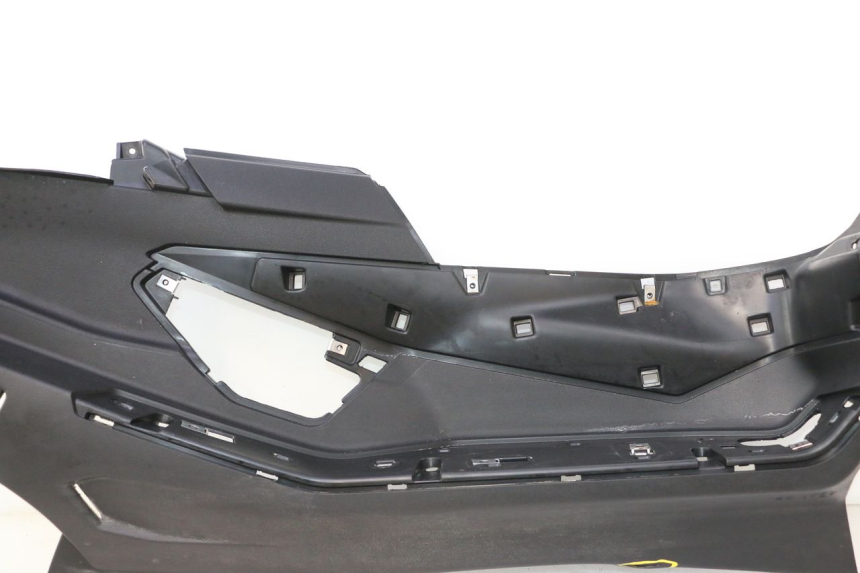 photo de PODNÓŻEK PRAWY PIAGGIO MP3 HPE 530 (2022 - 2026) - Zdjęcie dodatkowe