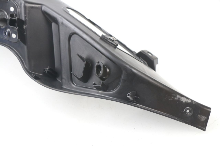 photo de PODNÓŻEK PRAWY PIAGGIO MP3 LT 300 (2010 - 2016) - Inny kąt widzenia