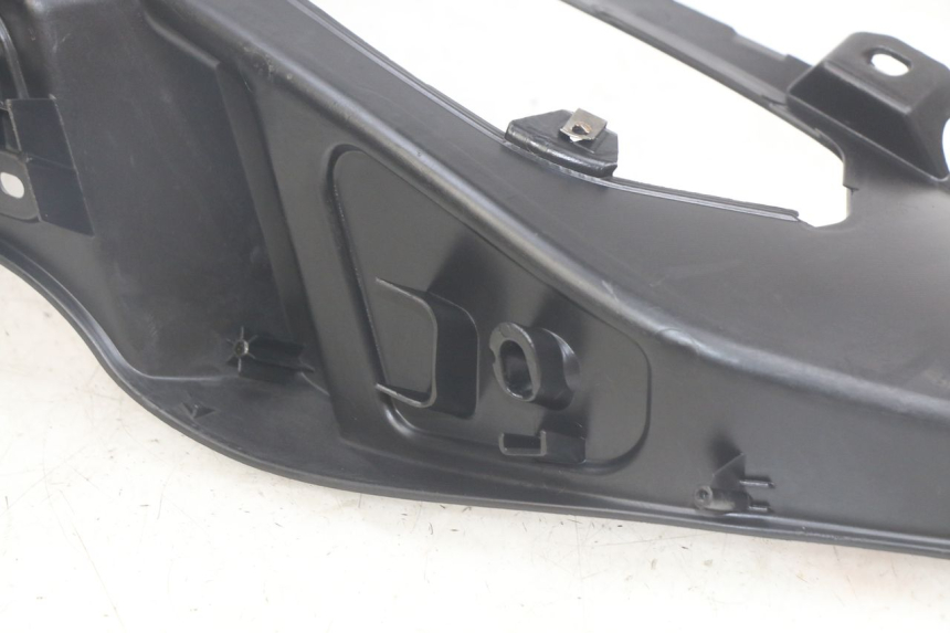 photo de PODNÓŻEK PRAWY PIAGGIO MP3 LT 400 (2007 - 2012) - Zoom stanu zużycia