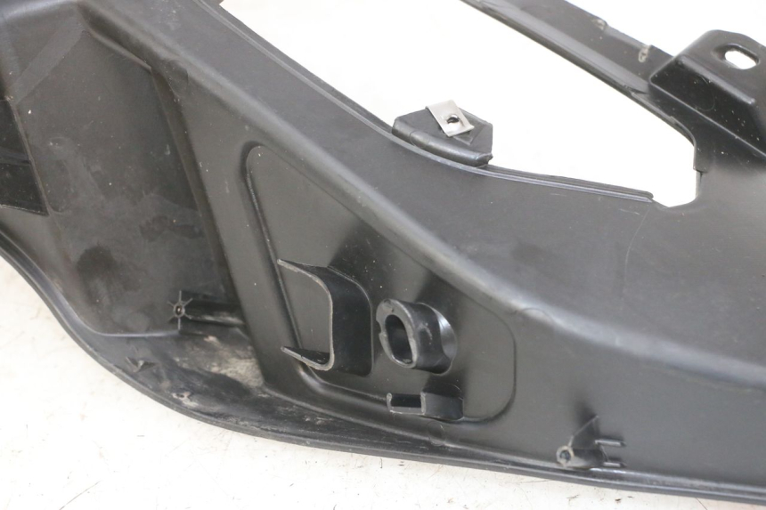 photo de PODNÓŻEK PRAWY PIAGGIO MP3 LT 300 (2010 - 2016) - Inny kąt widzenia