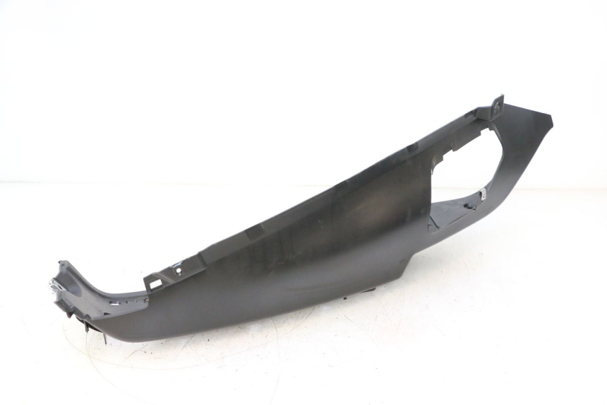 photo de PODNÓŻEK PRAWY PIAGGIO MP3 LT 400 (2007 - 2012) - Szczegół części