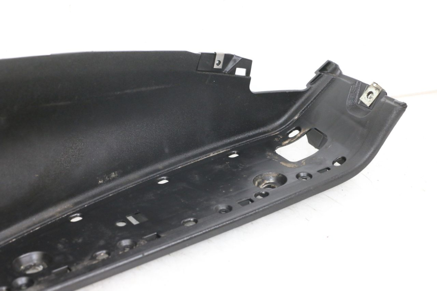 photo de PODNÓŻEK PRAWY PIAGGIO MP3 500 (2011 - 2015) - Widok ogólny