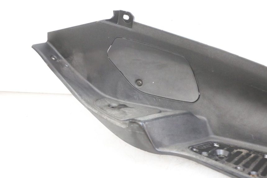 photo de PODNÓŻEK PRAWY PIAGGIO MP3 500 (2011 - 2015) - Widok produktu