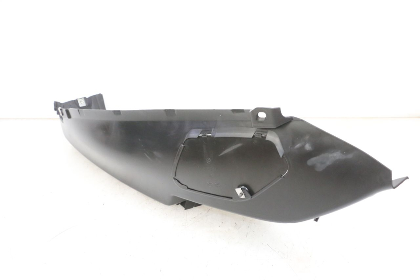 photo de PODNÓŻEK PRAWY PIAGGIO MP3 RL 250 (2006 - 2010) - Widok ogólny