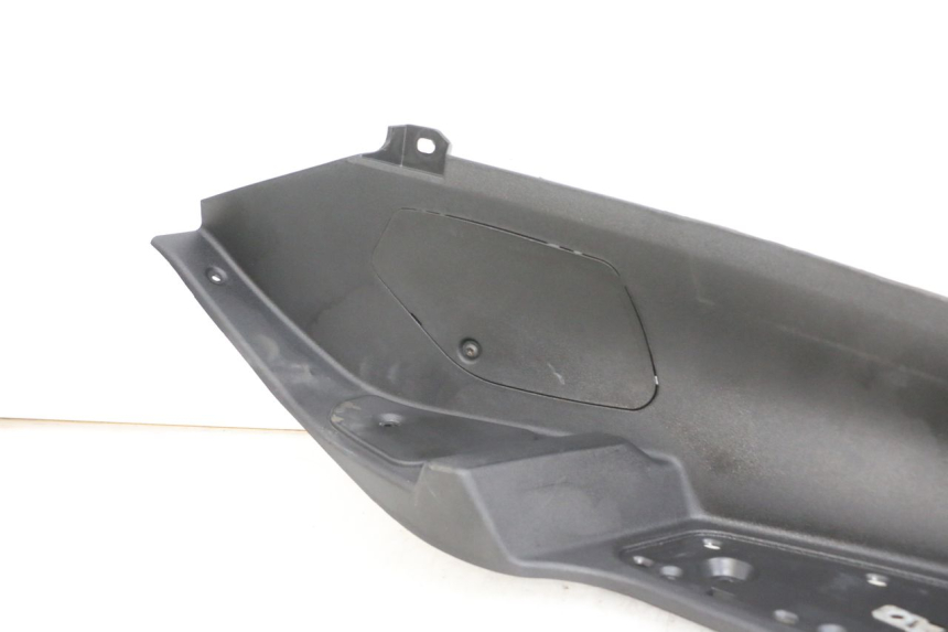 photo de PODNÓŻEK PRAWY PIAGGIO MP3 RL 250 (2006 - 2010) - Oznaczenia i referencje