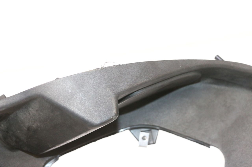 photo de PODNÓŻEK PRAWY PIAGGIO MP3 RL 250 (2006 - 2010) - Szczegół części