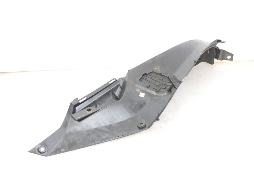 photo de PODNÓŻEK PRAWY PEUGEOT SATELIS 125 (2013 - 2018) - Zoom stanu zużycia