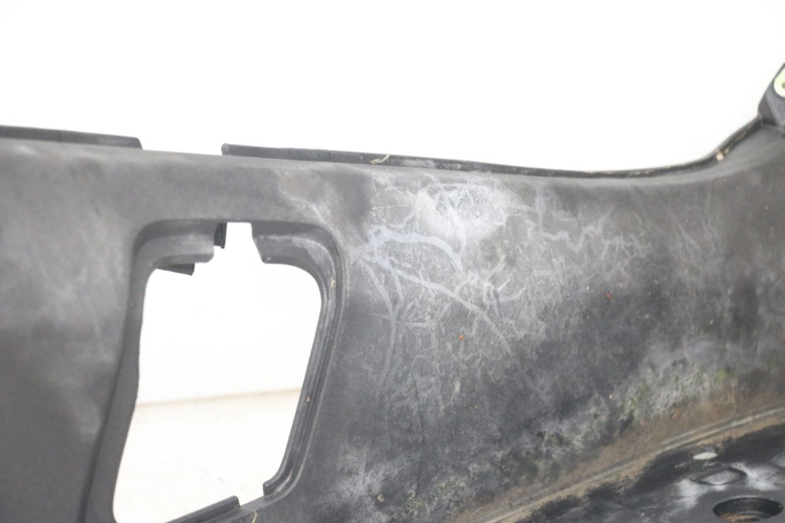 photo de PODNÓŻEK PRAWY PEUGEOT SATELIS 125 (2006 - 2009) - Stan powierzchni