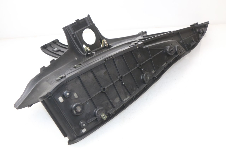 photo de PODNÓŻEK PRAWY RAZZO STEED 125 (2012 - 2018) - Zoom stanu zużycia