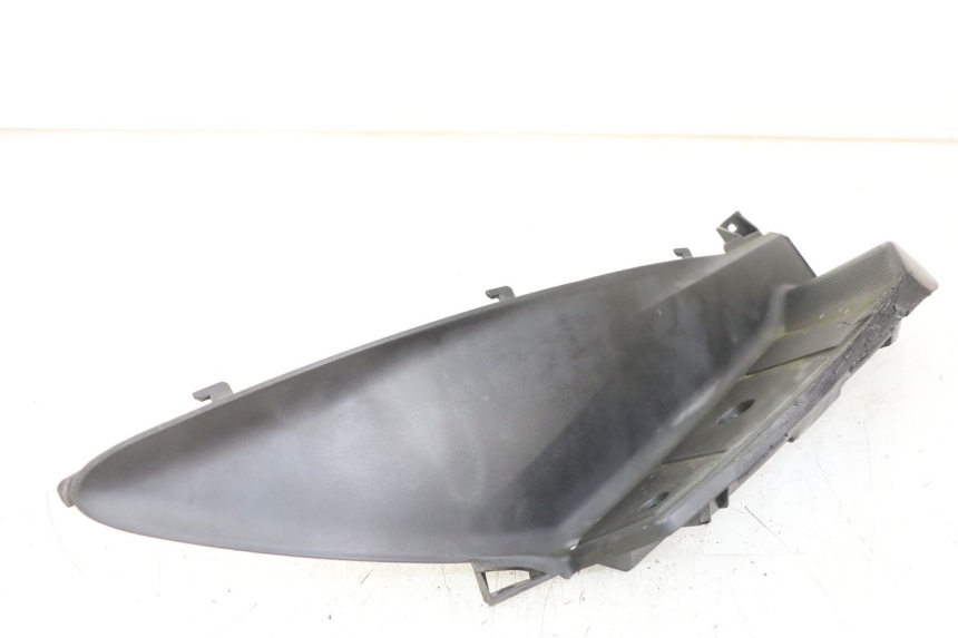 photo de PODNÓŻEK PRAWY SUZUKI BURGMAN 125 (2007 - 2014) - Widok ogólny