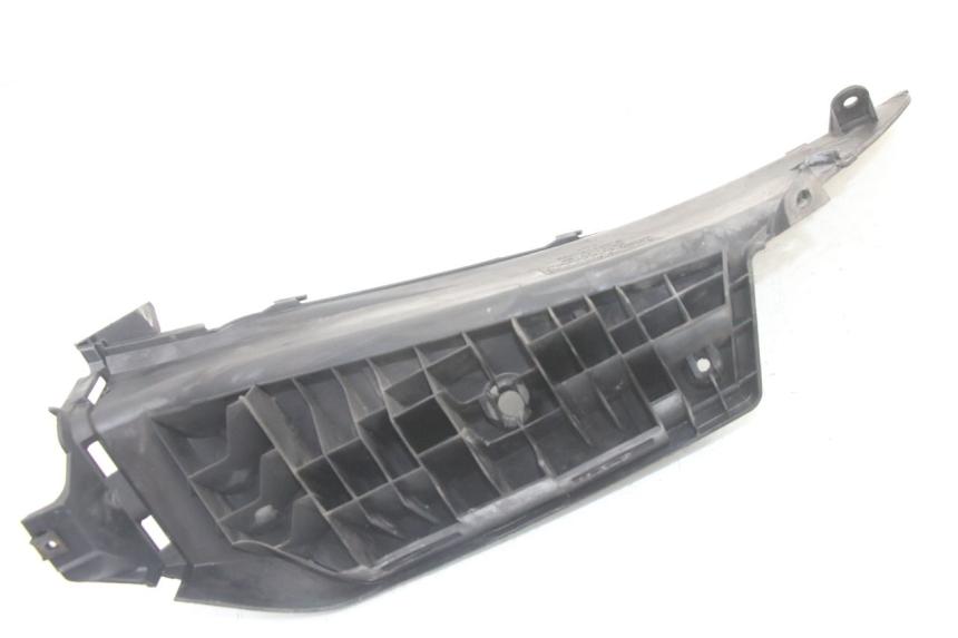 photo de PODNÓŻEK PRAWY SUZUKI BURGMAN 125 (2015 - 2017) - Widok ogólny