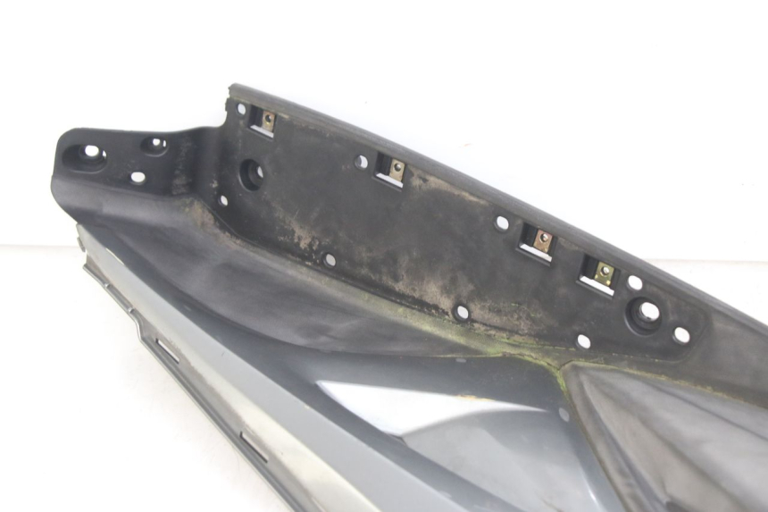 photo de PODNÓŻEK PRAWY KYMCO X-CITING XCITING 400 (2014 - 2018) - Punkty mocowania