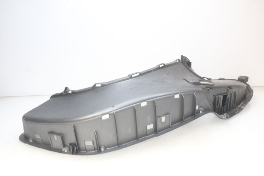 photo de PODNÓŻEK PRAWY PIAGGIO X9 EVOLUTION 250 (2003 - 2007) - Zoom stanu zużycia