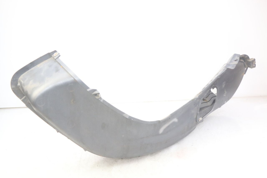 photo de PODNÓŻEK PRAWY PIAGGIO X9 EVOLUTION 125 (2003 - 2007) - Zbliżenie techniczne