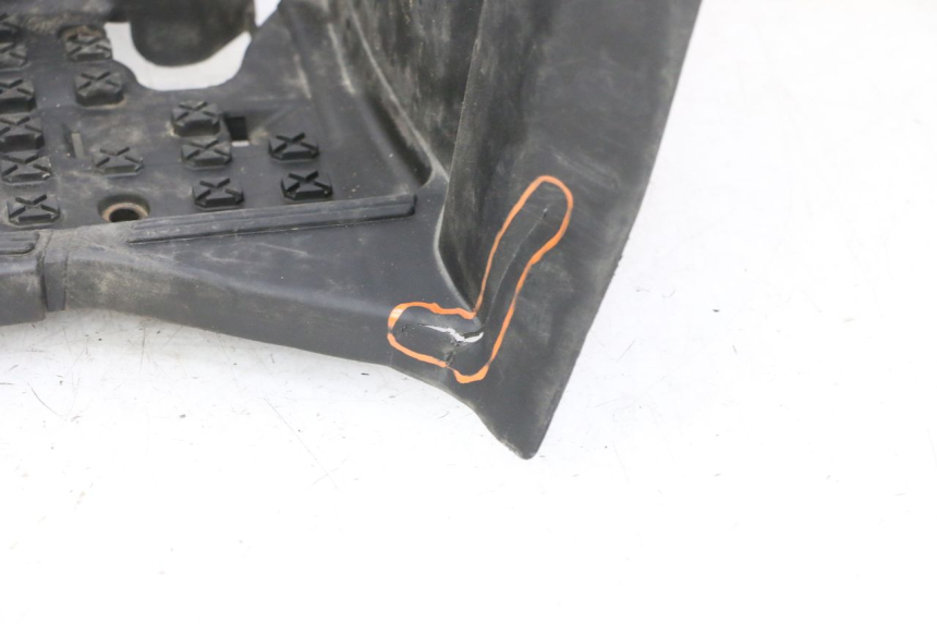 photo de PODNÓŻEK PRAWY YAMAHA YFM BRUIN 350 (2003 - 2009) - Szczegóły charakterystyczne