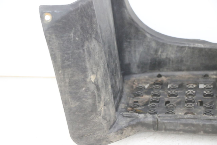 photo de PODNÓŻEK PRAWY YAMAHA YFM BRUIN 350 (2003 - 2009) - Zbliżenie komponentów