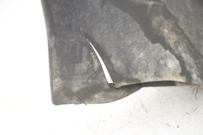 photo de PODNÓŻEK PRAWY YAMAHA YFM BRUIN 350 (2003 - 2009) - Zbliżenie techniczne