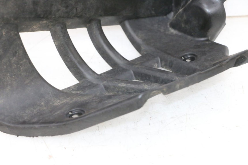 photo de PODNÓŻEK PRAWY YAMAHA YFM R RAPTOR 250 (2008 - 2014) - Widok z bliska