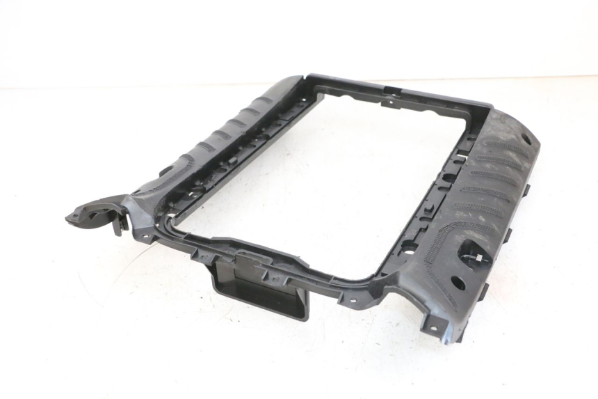 photo de STOPIEŃ PODNÓŻEK SEGWAY NINEBOT E125S 1 (2022 - 2026) - Zbliżenie komponentów