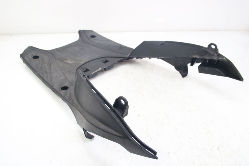 photo de STOPIEŃ PODNÓŻEK YAMAHA D'ELIGHT DELIGHT 125 (2017 - 2020) - Szczegóły charakterystyczne