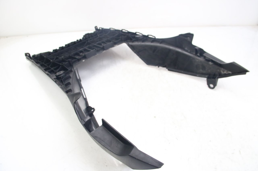 photo de STOPIEŃ PODNÓŻEK YAMAHA D'ELIGHT DELIGHT 125 (2017 - 2020) - Stan powierzchni