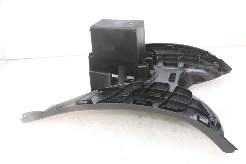 photo de STOPIEŃ PODNÓŻEK PEUGEOT ELYSEO 125 (1999 - 2004) - Widok ogólny