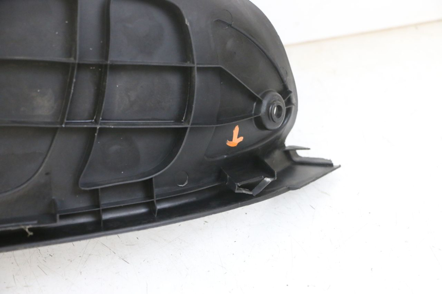 photo de STOPIEŃ PODNÓŻEK PEUGEOT ELYSEO 125 (1999 - 2004) - Zoom jakości