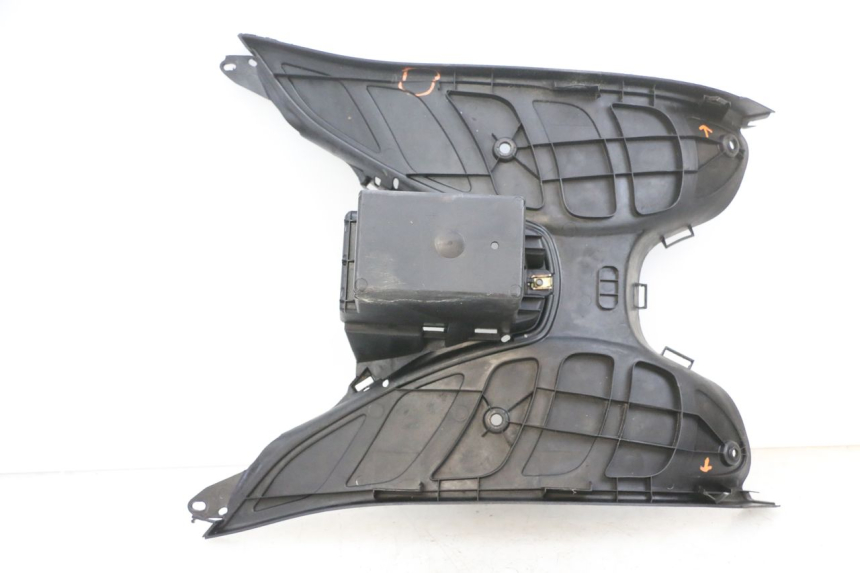 photo de STOPIEŃ PODNÓŻEK PEUGEOT ELYSEO 125 (1999 - 2004) - Szczegół części