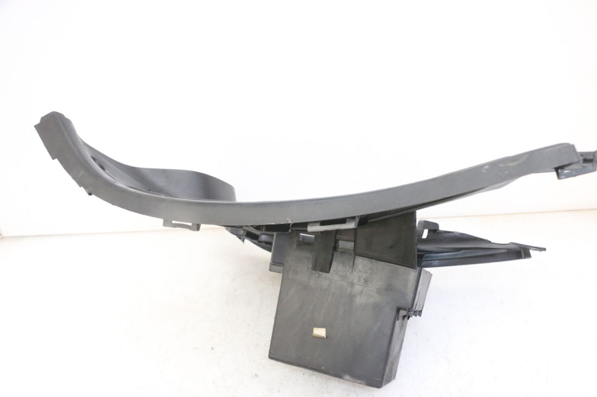 photo de STOPIEŃ PODNÓŻEK PEUGEOT ELYSTAR 125 (2002 - 2007) - Inny kąt widzenia