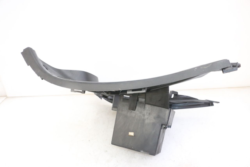 photo de STOPIEŃ PODNÓŻEK PEUGEOT ELYSTAR 125 (2002 - 2007) - Zbliżenie techniczne