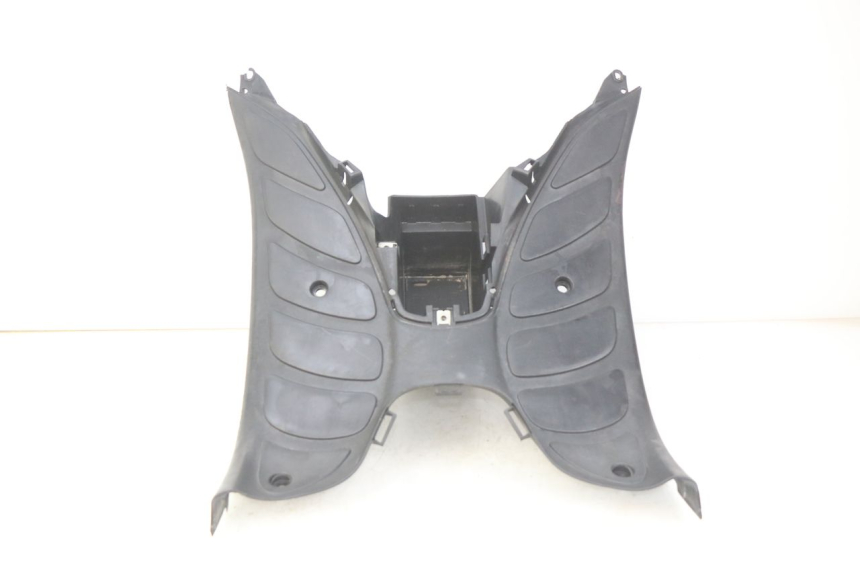 photo de STOPIEŃ PODNÓŻEK PEUGEOT ELYSTAR 50 (2002 - 2014) - Szczegóły charakterystyczne