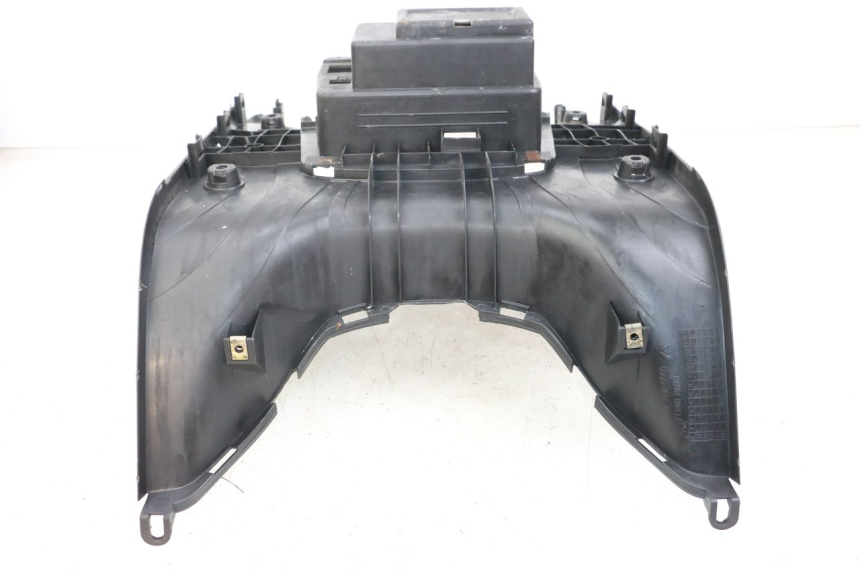 photo de STOPIEŃ PODNÓŻEK SYM FIDDLE 3 III 50 (2014 - 2020) - Stan powierzchni