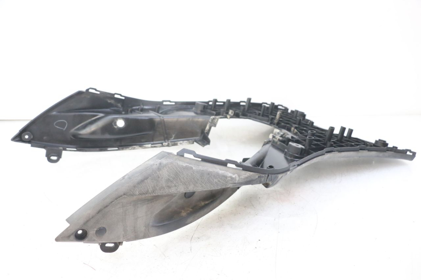 photo de STOPIEŃ PODNÓŻEK MBK FLAME X 125 (2004 - 2007) - Szczegół części