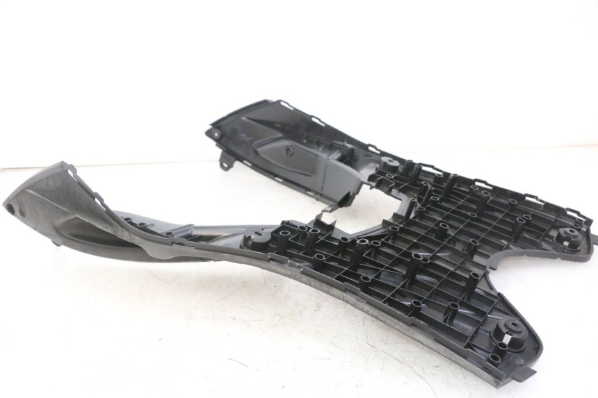 photo de STOPIEŃ PODNÓŻEK MBK FLAME X 125 (2007 - 2016) - Inny kąt widzenia