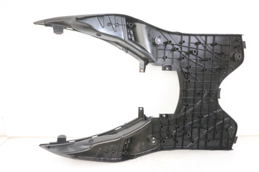 photo de STOPIEŃ PODNÓŻEK MBK FLAME X 125 (2007 - 2016) - Zbliżenie techniczne