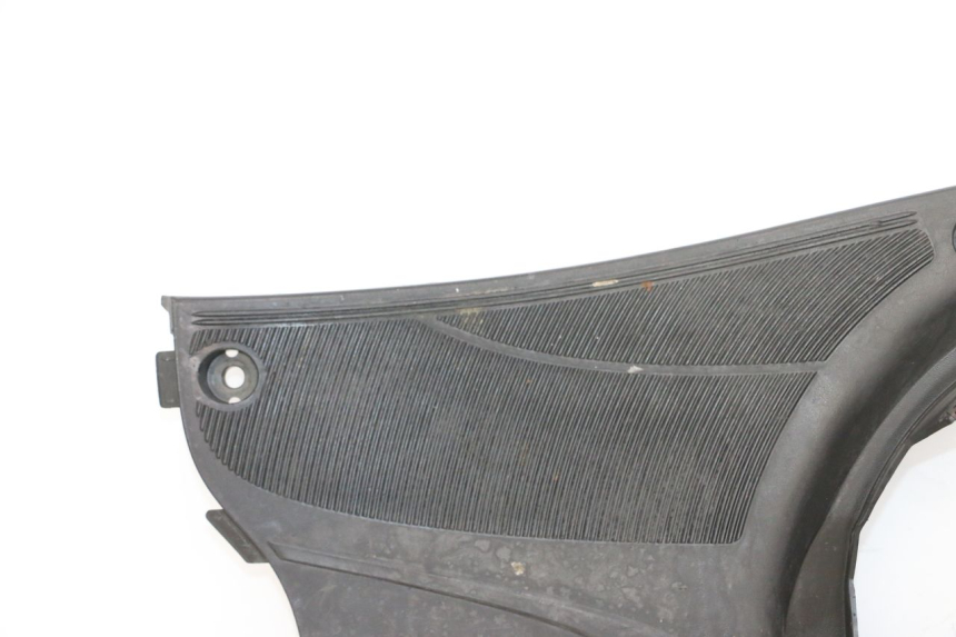 photo de STOPIEŃ PODNÓŻEK MBK FLIPPER 115 (2013 - 2017) - Szczegóły charakterystyczne