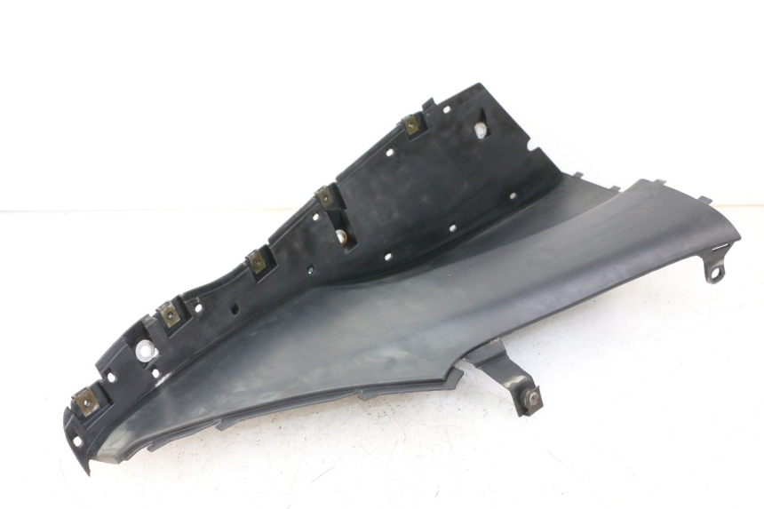 photo de LEWE PODNÓŻEK BMW C1 125 (2000 - 2003) - Punkty mocowania