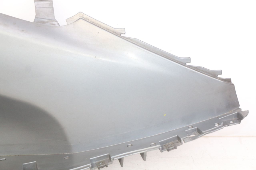 photo de LEWE PODNÓŻEK BMW C1 125 (2000 - 2003) - Widok z bliska