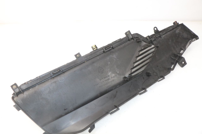 photo de LEWE PODNÓŻEK KYMCO DINK STREET 125 (2009 - 2014) - Zoom stanu zużycia