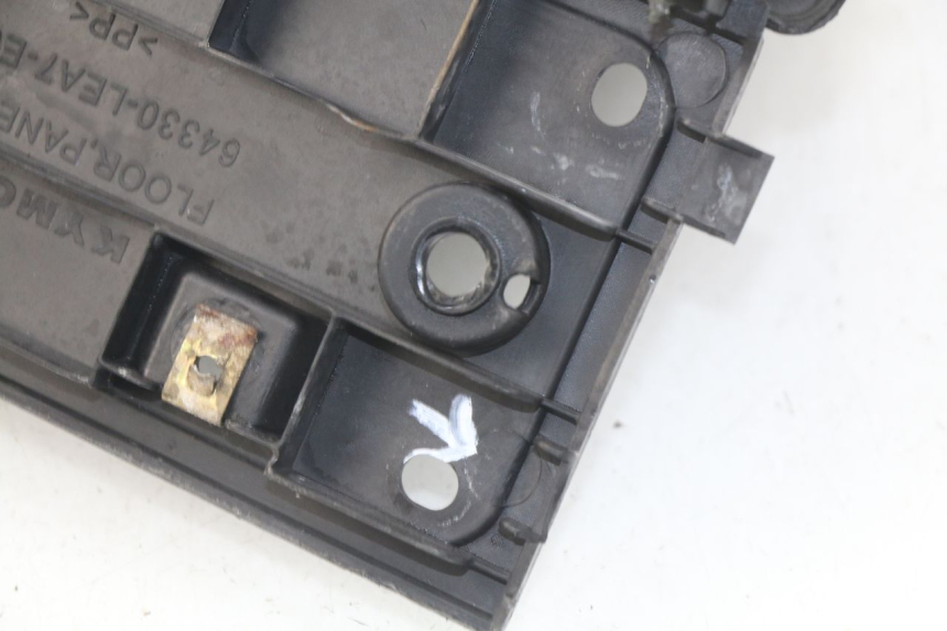 photo de LEWE PODNÓŻEK KYMCO DINK STREET 125 (2009 - 2014) - Widok ogólny