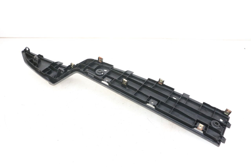 photo de LEWE PODNÓŻEK KYMCO DINK STREET 125 (2009 - 2014) - Zoom stanu zużycia