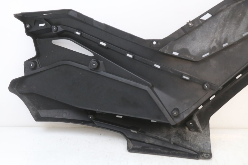 photo de LEWE PODNÓŻEK LONGJIA EASY MAX 125 (2020 - 2024) - Zbliżenie techniczne